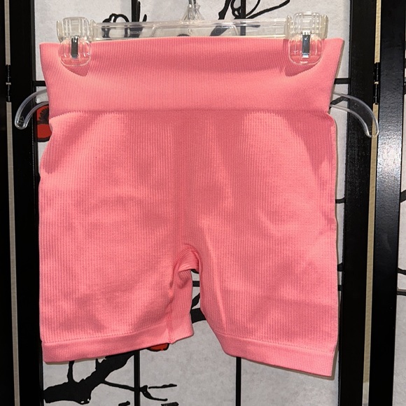 Ribbed Workout Set - Picture 5 of 9